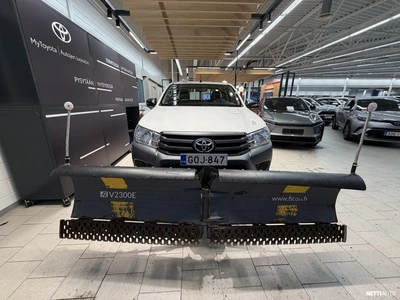 Toyota Hilux 2021, photo 2/22
