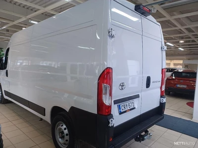 Toyota Proace Max 2024, photo 6/16