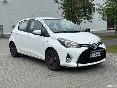 Toyota Yaris 1,5 Hybrid Active 5ov 2015, photo 2/38