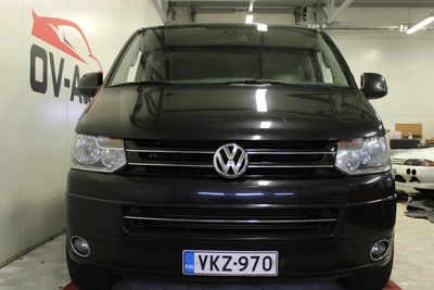 Volkswagen Multivan 2,0 TDI Highline A 2010, photo 3/21