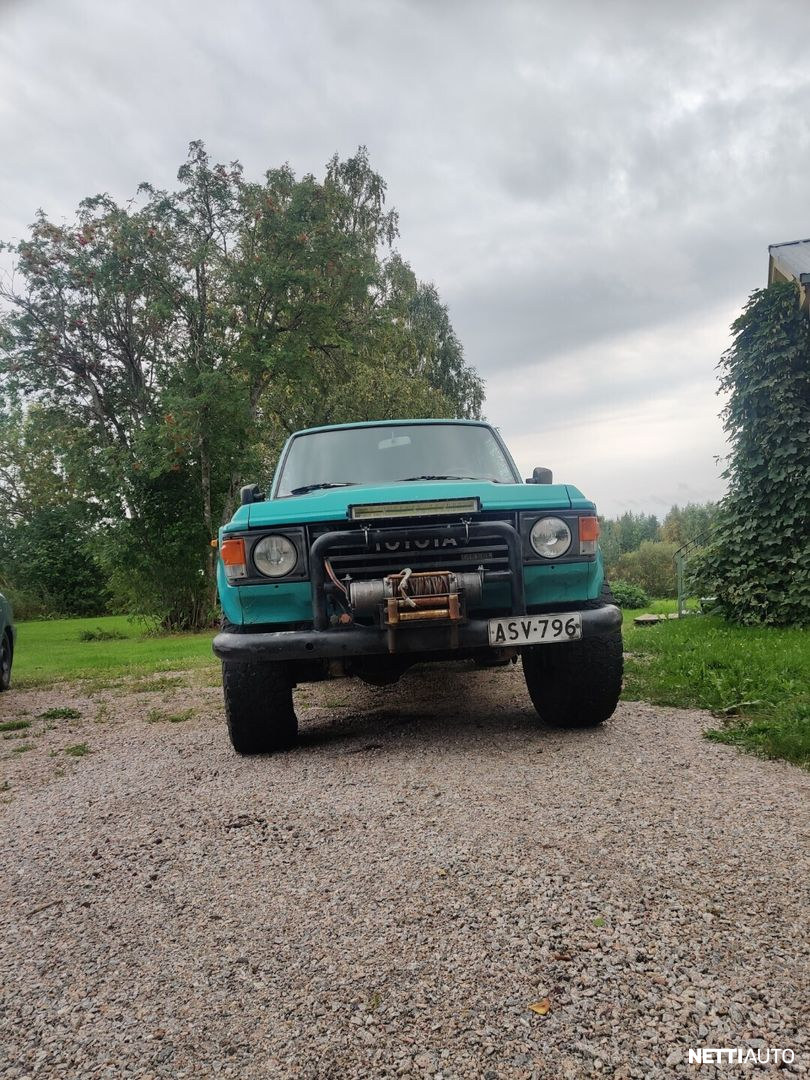 Toyota Land Cruiser