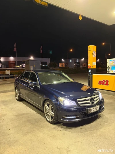Mercedes-Benz C CDI BE Premium Business 2011, photo 3/17