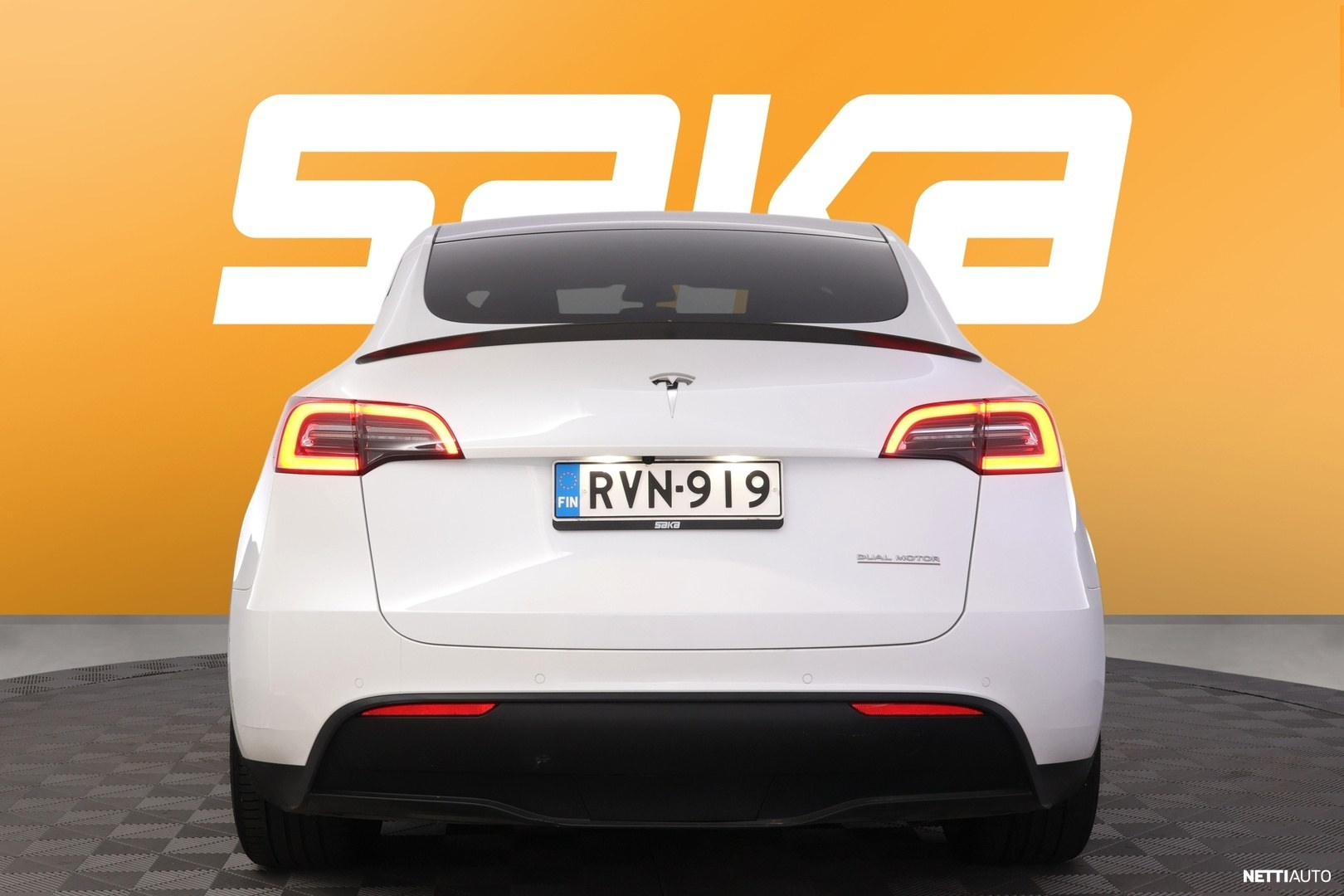 Tesla Model Y 2022, photo 7/40