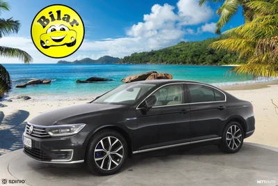 Volkswagen Passat 2016, photo 3/44