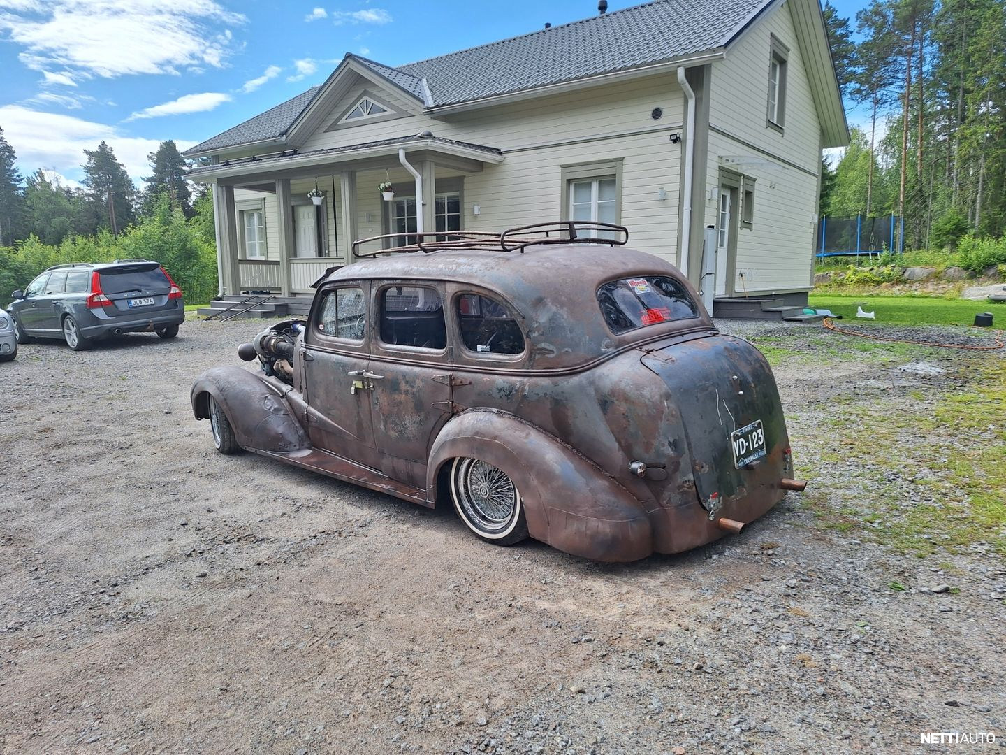 Chevrolet Master