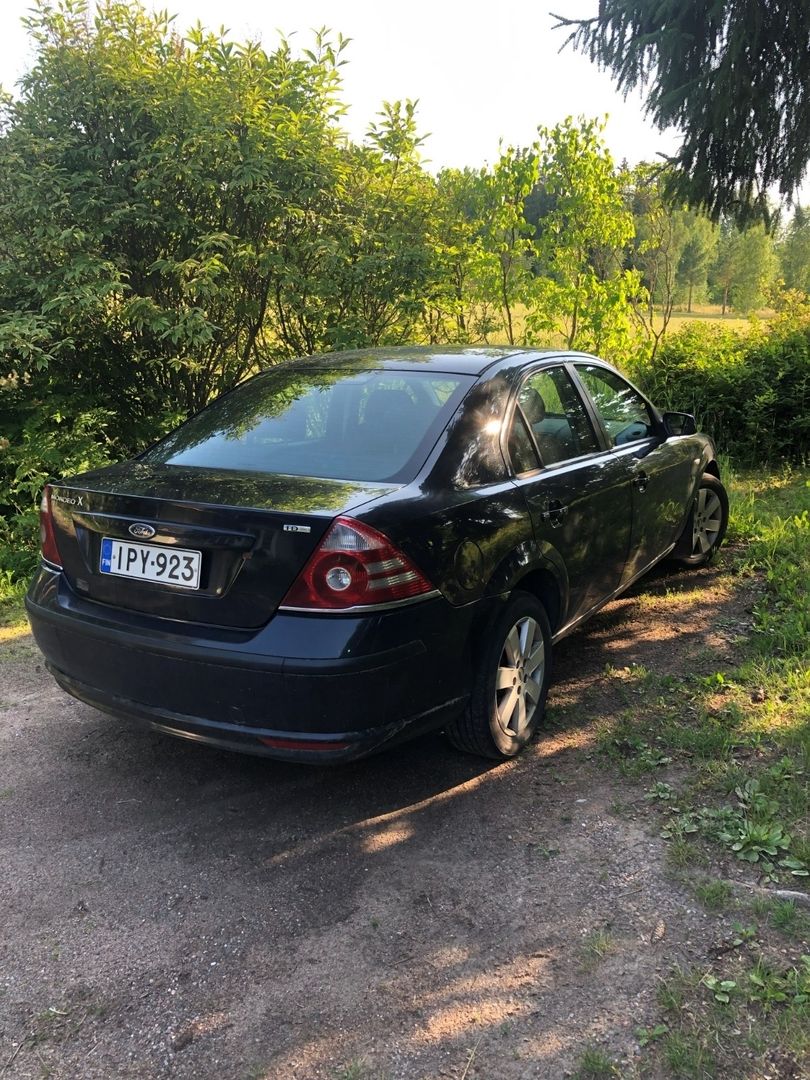 Ford Mondeo