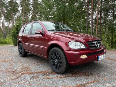 Mercedes-Benz ML ML 500 2001, kuva 1/10