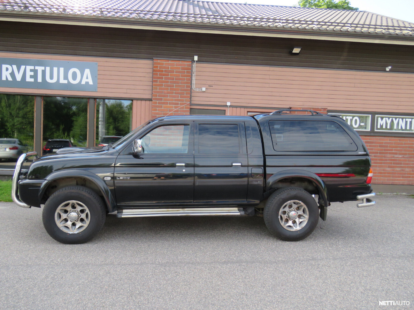 Mitsubishi L200