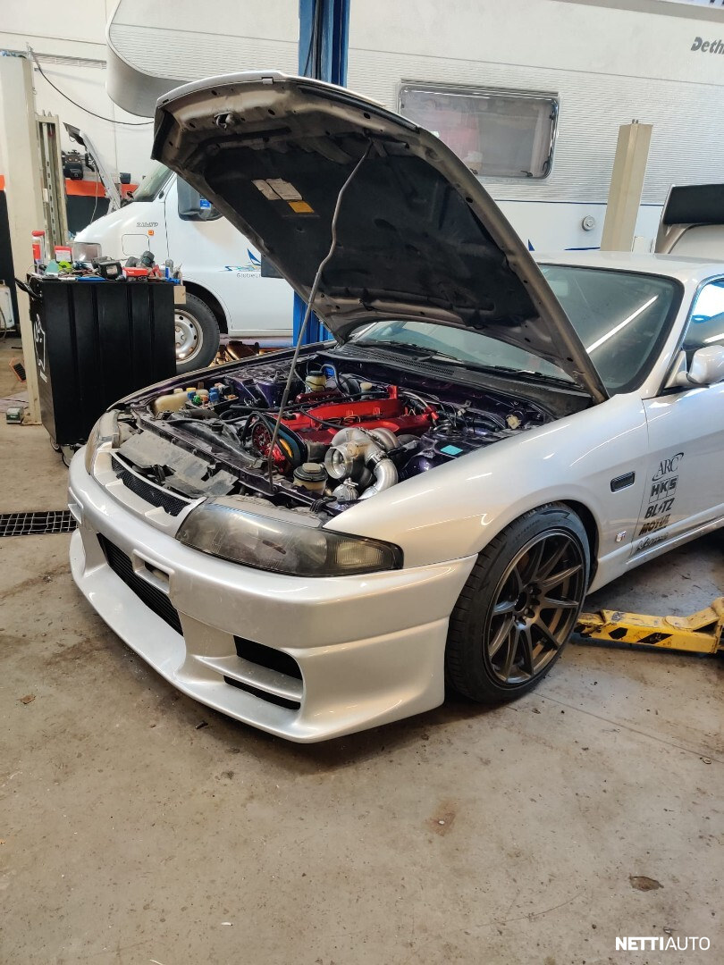 Nissan Skyline