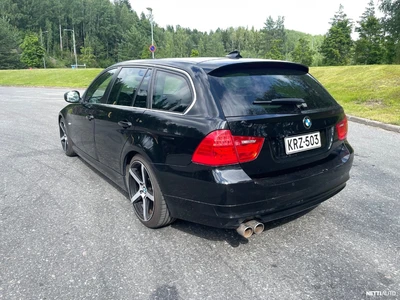 BMW 325 2010, kuva 3/16