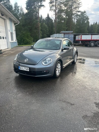Volkswagen Beetle 1,2 TSI 77 kW (105 hv) 2012, photo 2/16