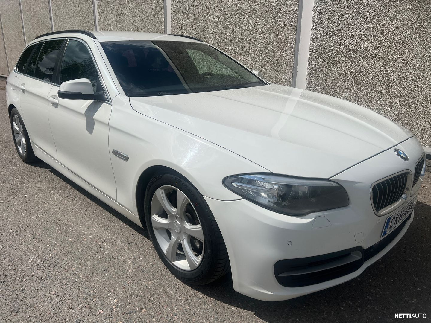 BMW 530