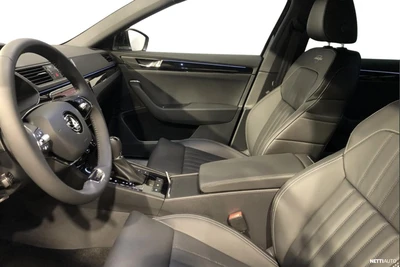 Skoda Superb 2021, kuva 5/6