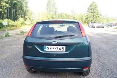 Ford Focus 2002, kuva 6/10
