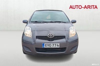 Toyota Yaris 2010, photo 7/20