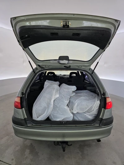 Toyota Avensis 2002, kuva 7/10