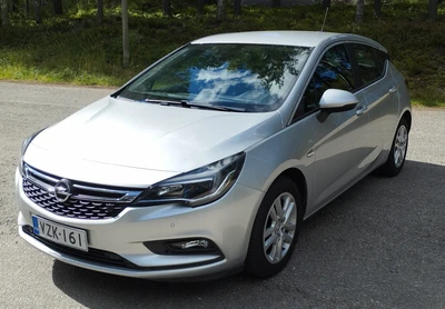 Opel Astra 2018, photo 2/10