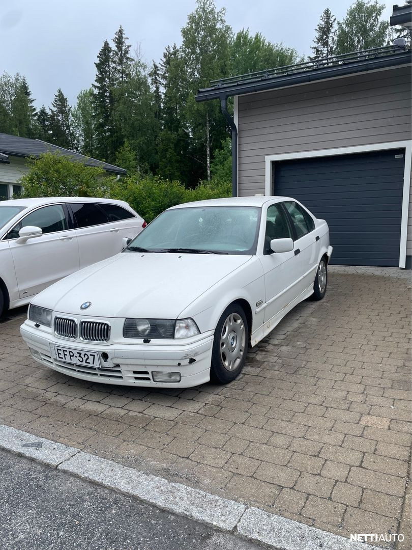 BMW 318
