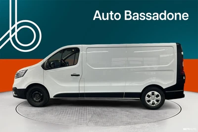 Renault Trafic 2022, photo 2/19