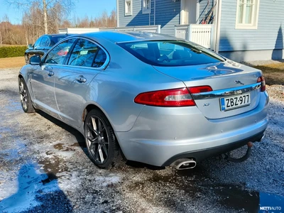Jaguar XF 2008, kuva 4/5