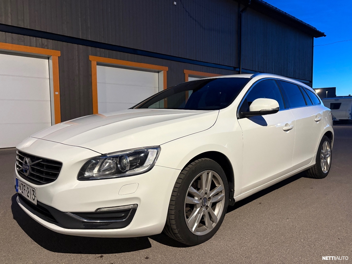 Volvo V60