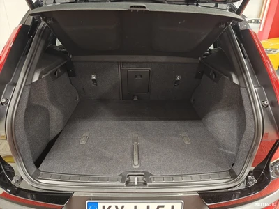 Volvo XC40 2023, photo 5/36