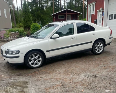 Volvo S60 2002, photo 4/10