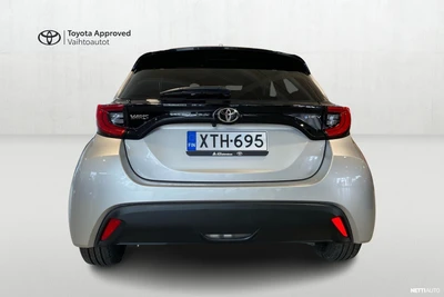 Toyota Yaris 2025, photo 4/22