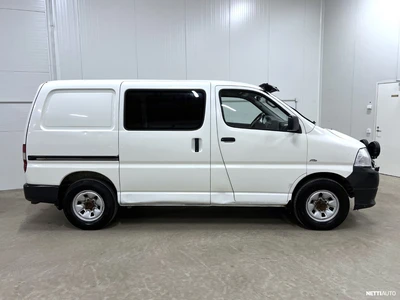 Toyota Hiace 2,5 D-4D 117 5ov 4WD 2008, photo 5/9
