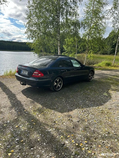 Mercedes-Benz E 2003, kuva 2/9