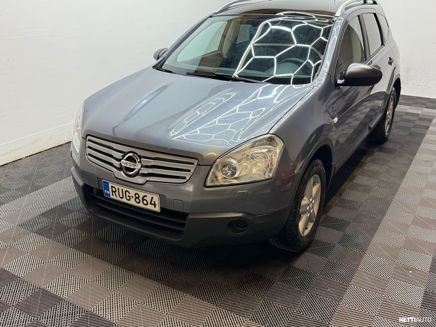 Nissan Qashqai+2 2009, photo 4/28