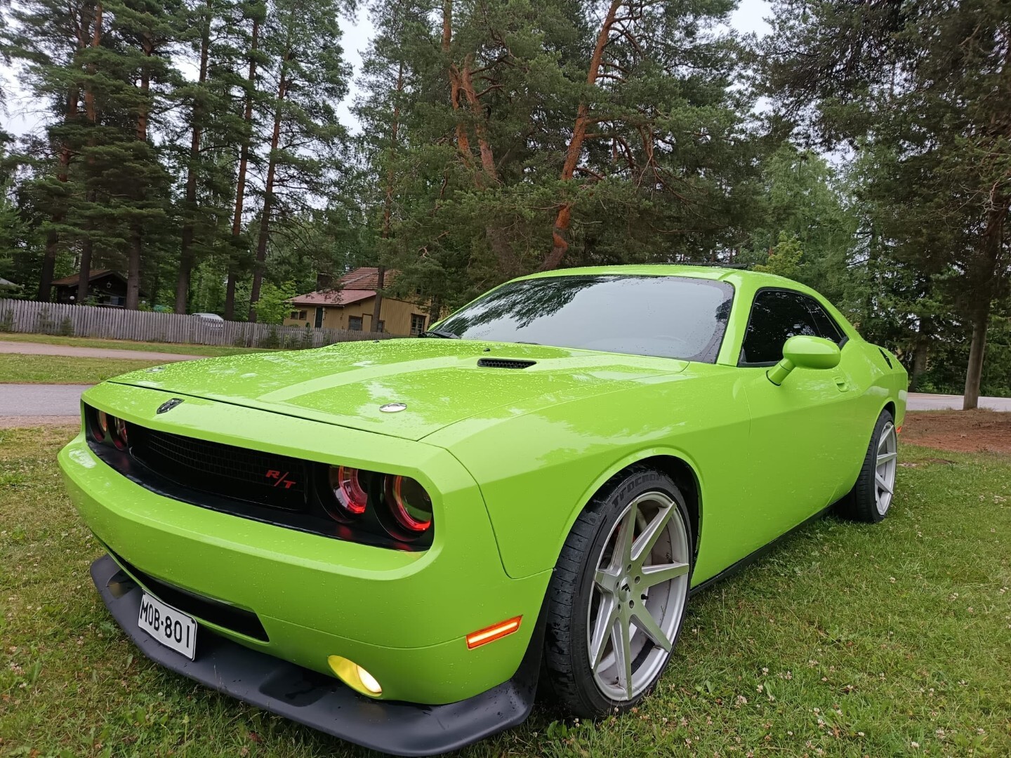 Dodge Challenger