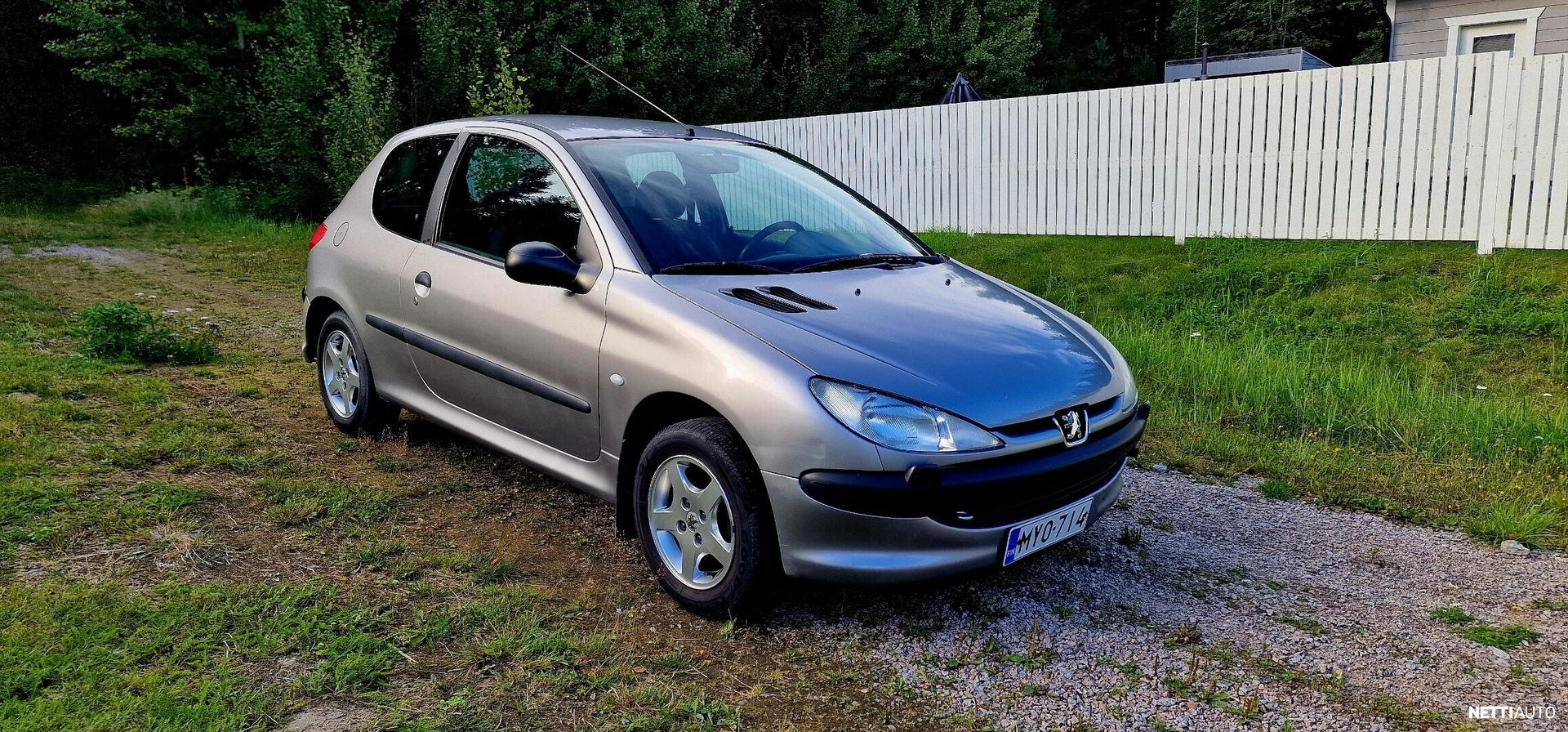 Peugeot 206