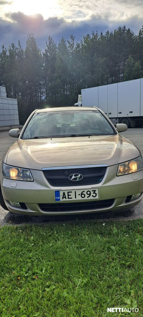 Hyundai Sonata