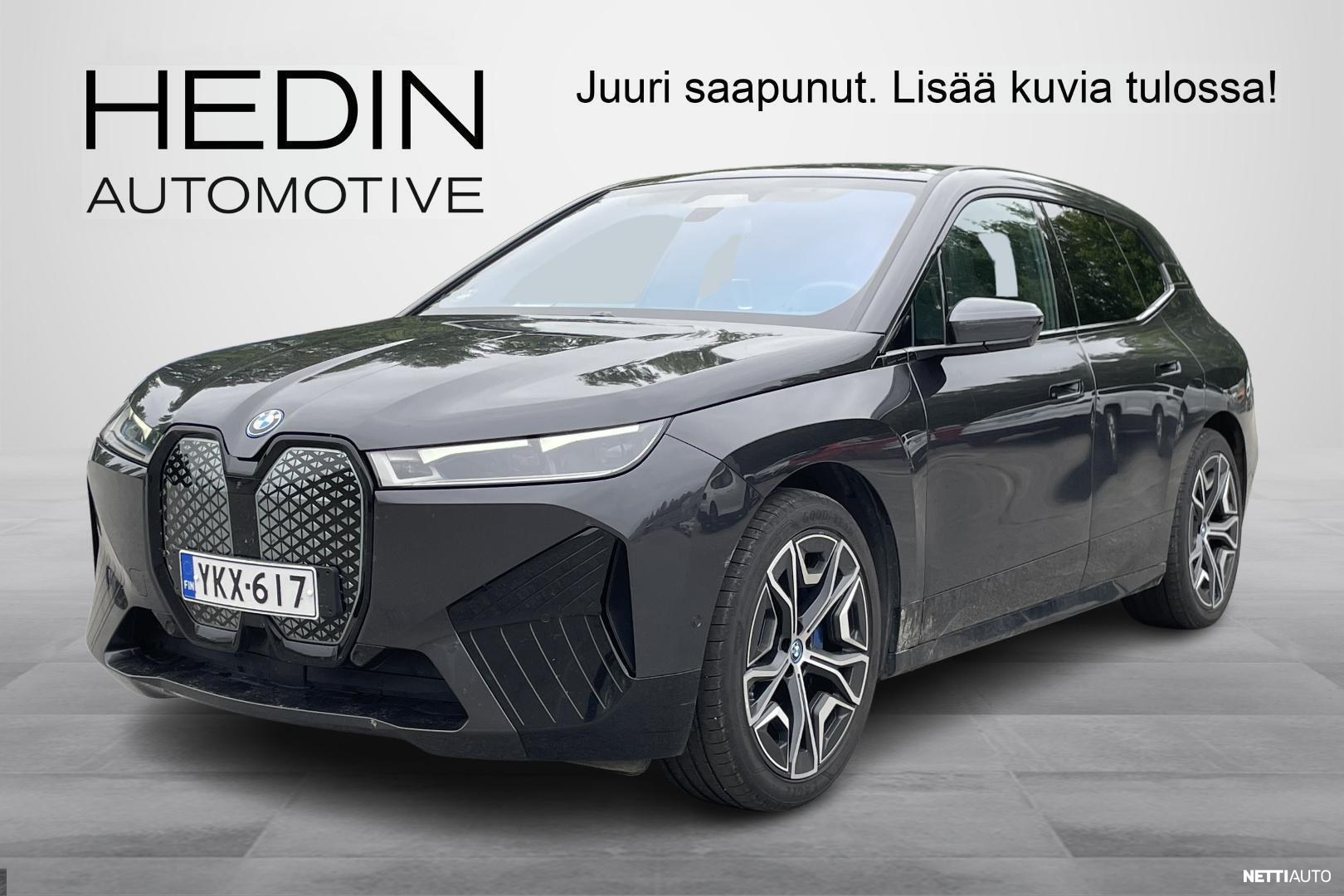 BMW iX