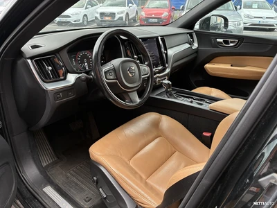 Volvo XC60 D4 AWD Business aut 2018, photo 5/6