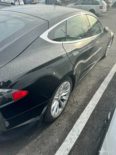 Tesla Model S 2018, photo 4/7
