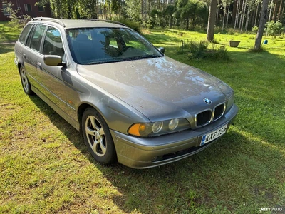 BMW 525 2001, photo 2/11