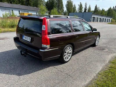 Volvo V70 2006, kuva 3/11