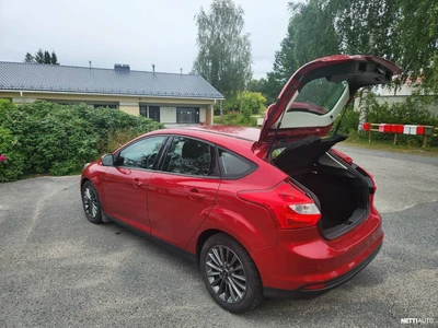 Ford Focus 1.0 ecoboost 125hv 2014, kuva 5/10