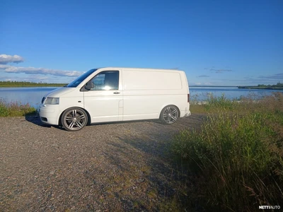 Volkswagen Transporter 2005, photo 2/7