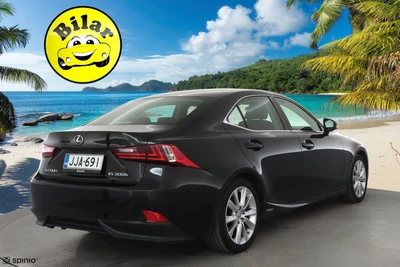 Lexus IS 300h Executive 2014, photo 6/32