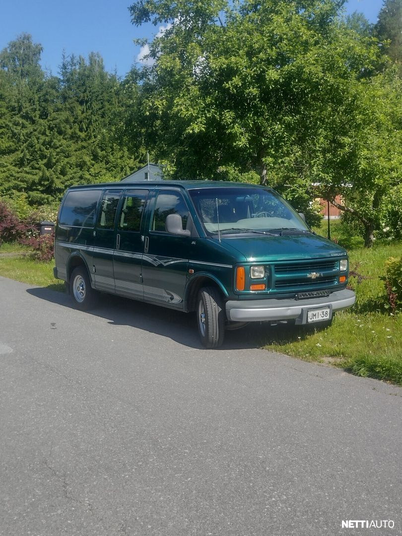 Chevrolet Chevy Van