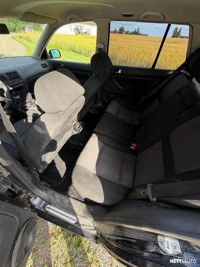 Volkswagen Golf 2001, kuva 6/10