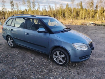 Skoda Fabia Siisti/Vaihto/rahoitus 2008, kuva 2/6