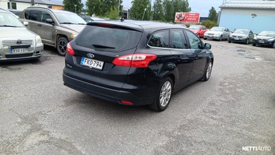Ford Focus 2011, kuva 3/7