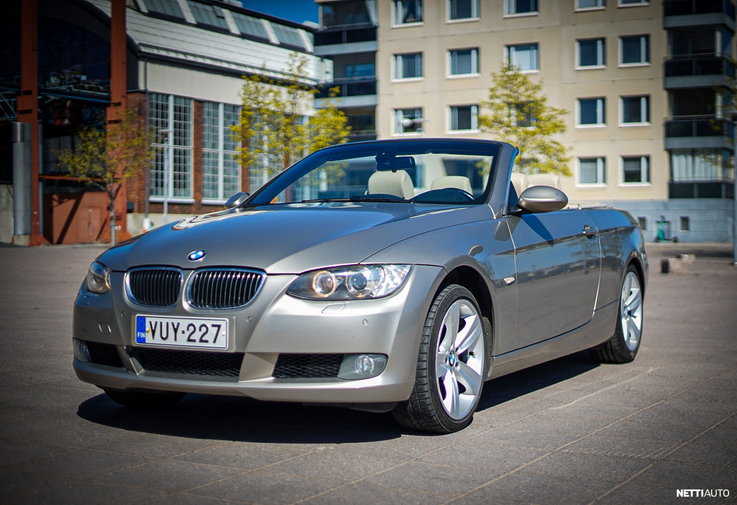 BMW 325