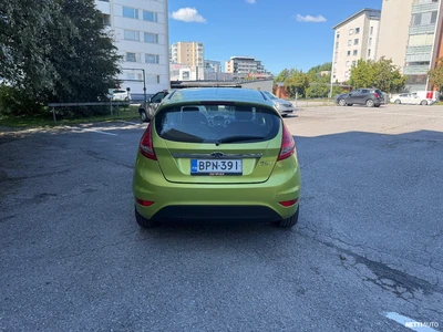 Ford Fiesta 2012, photo 5/10
