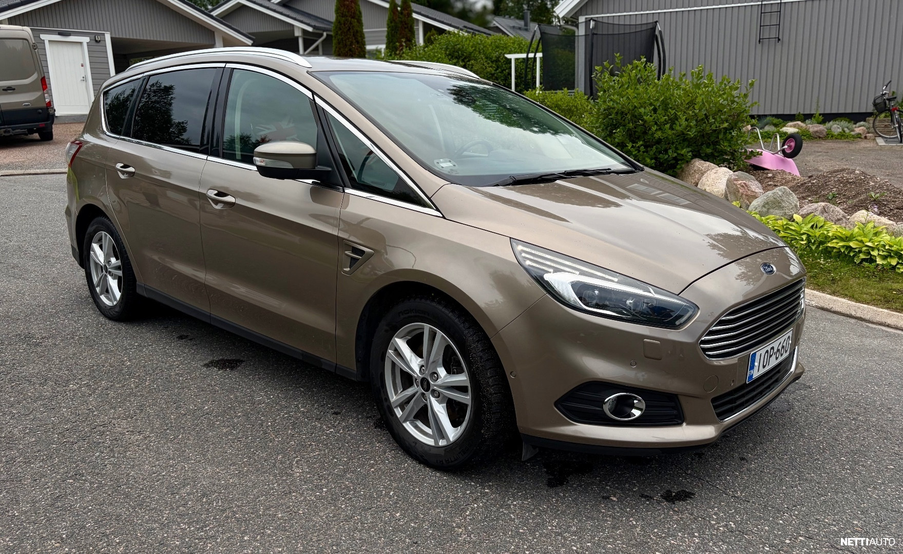 Ford S-MAX