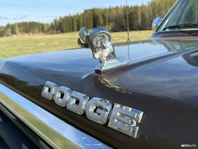 Dodge D100 5.2l 1988, photo 4/13